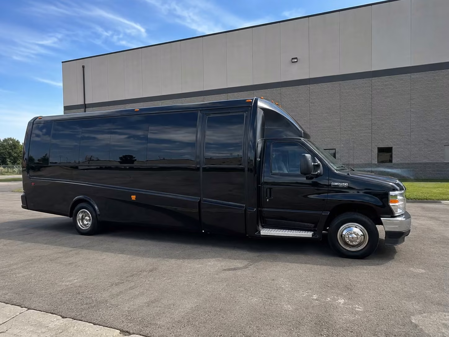 20 passenger minibus