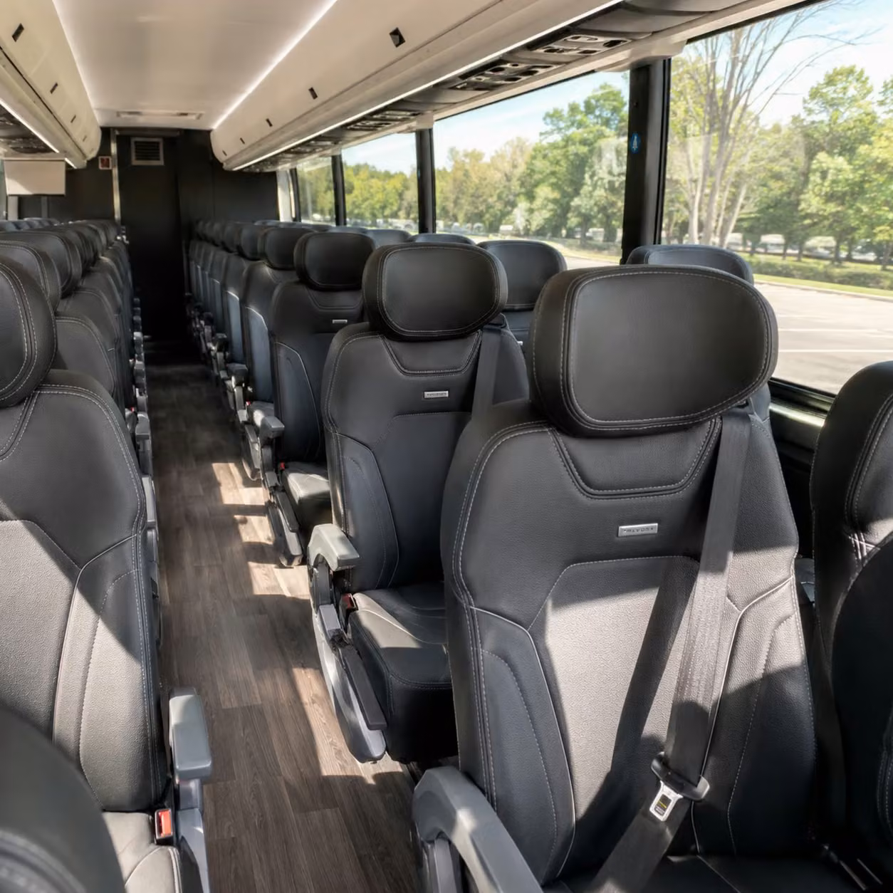 manchester charter buses