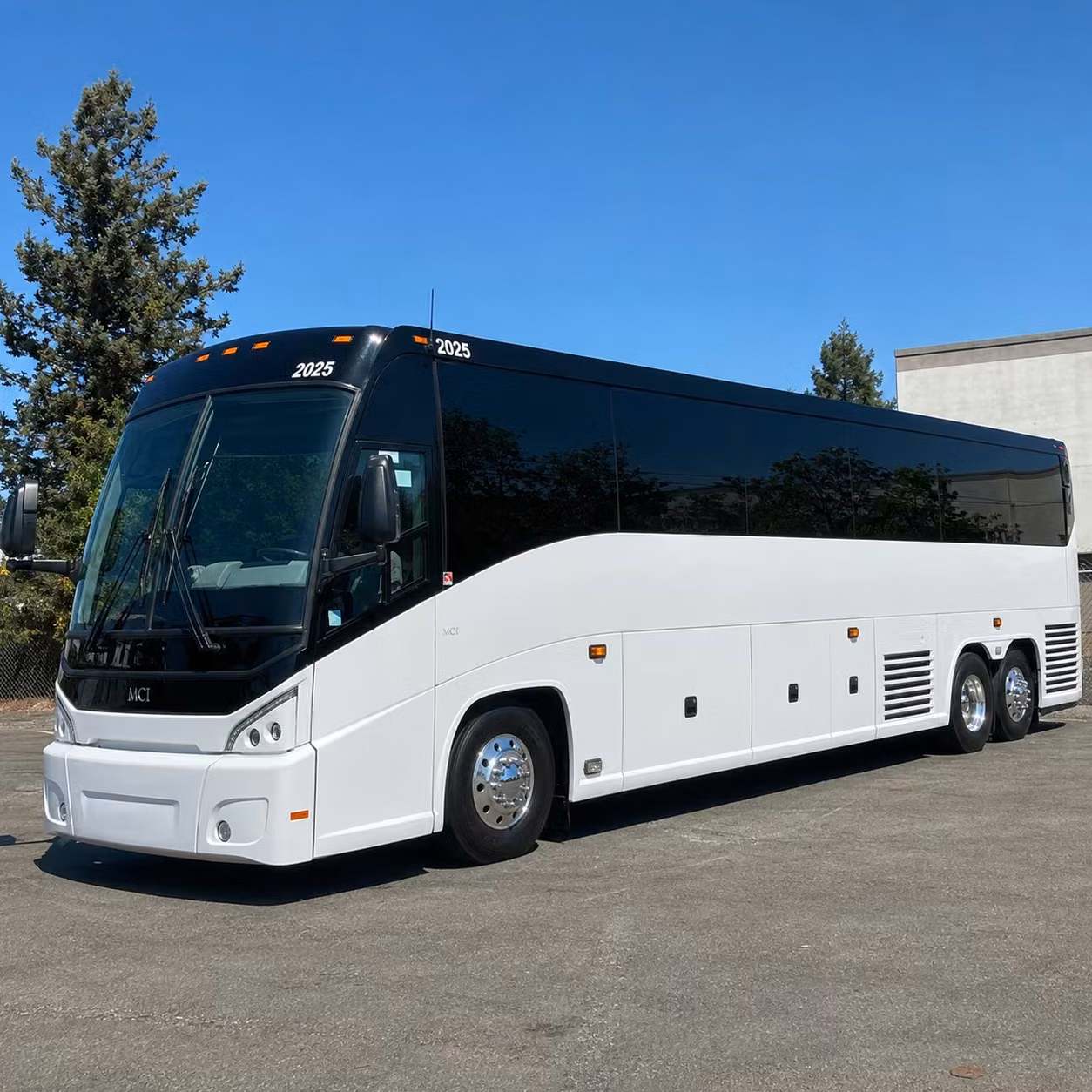 white mountain day trips and ski season shuttles are easy to book out of manchester